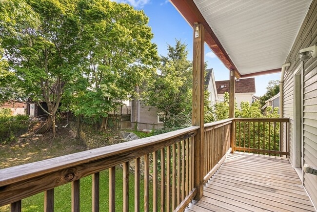 Photo - 18 St Clair St Unit 2