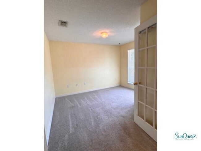 Photo - Spacious all brick home in Gulf Breeze.