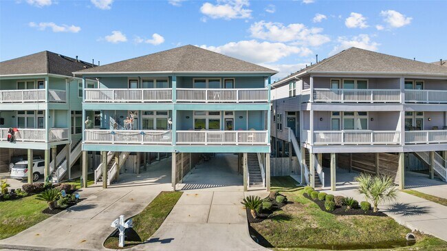 Photo - 715 Bayshore Dr