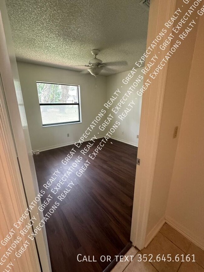 Photo - 62 Teak Loop