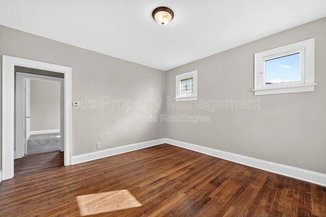 Photo - 12 Lee Ave