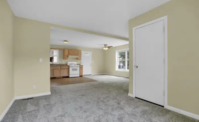 Photo - 5916 Sefton Ave