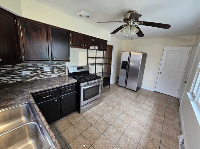 Photo - Charming 3-Bedroom Ranch with Modern Updat...