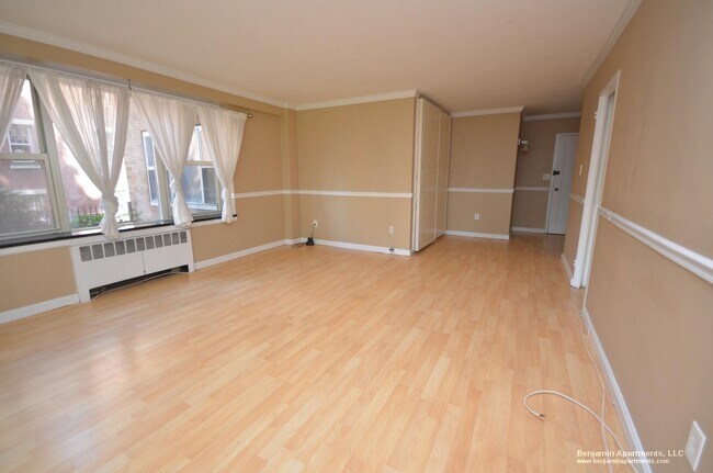 Photo - 145 Pinckney St Unit 135