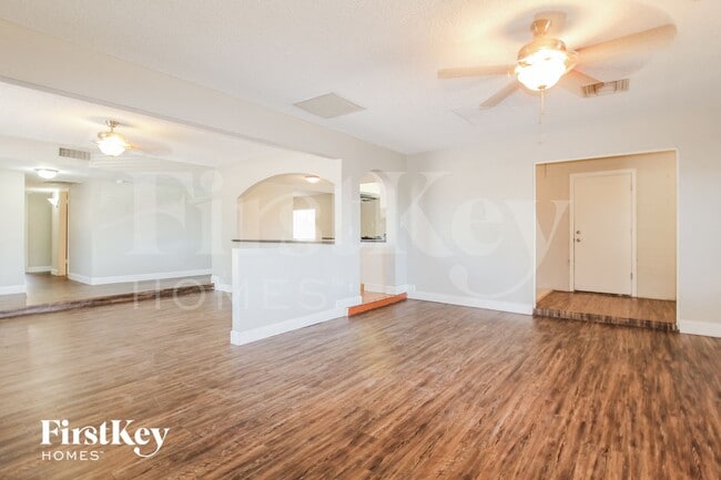 Photo - 4643 W Mountain View Rd