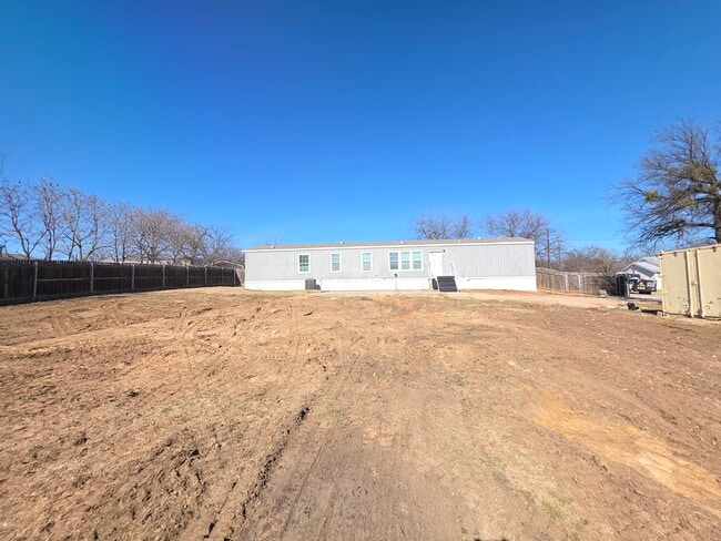 Photo - 511 S California St