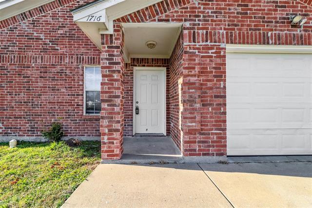 Photo - 1716 Manor Garden Mnr