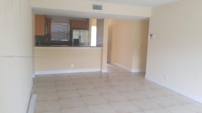 Photo - 1521 Windorah Way Condo Unit C