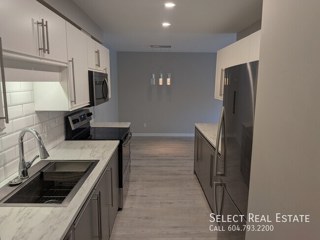 Photo - 7694 Evans Rd