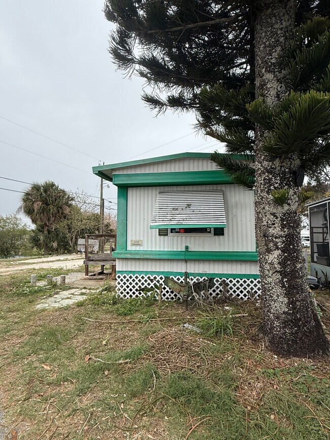 Photo - 920 Boardwalk Ln