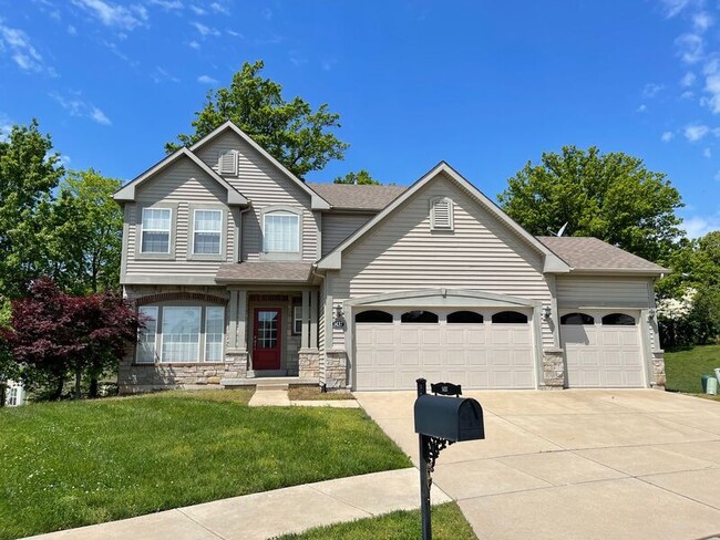 Building Photo - 1437 Bridgeport Terrace