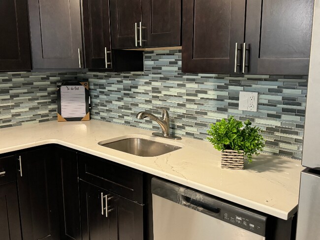 Photo - 2732 Island Ave Unit A