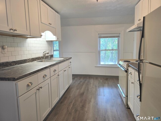 58 Clark St Unit second floor rear