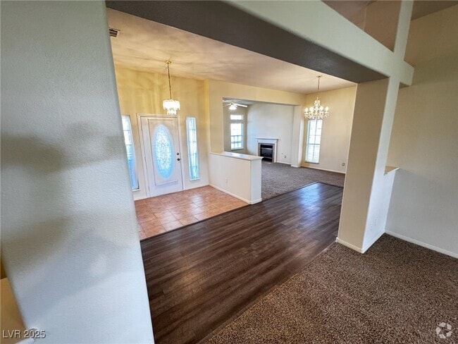 Building Photo - 5117 Elm Grove Dr Rental