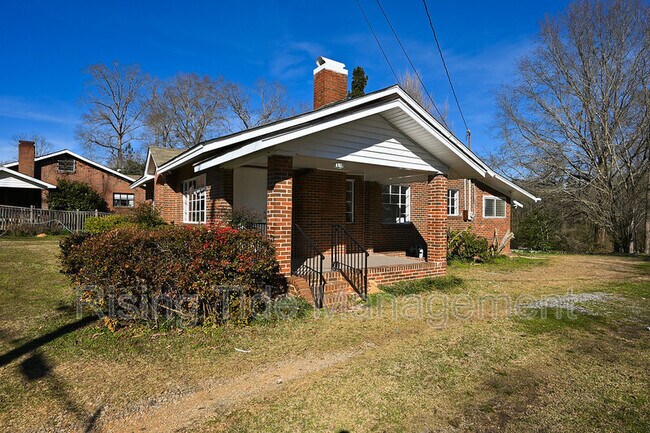 Photo - 1941 Hanchey Rd