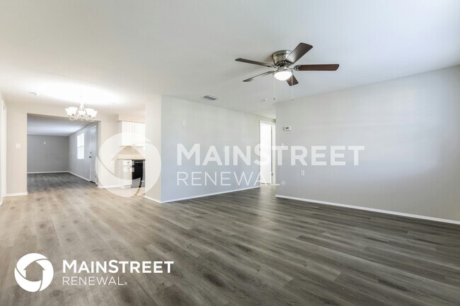 Photo - 60 Harwich Cir