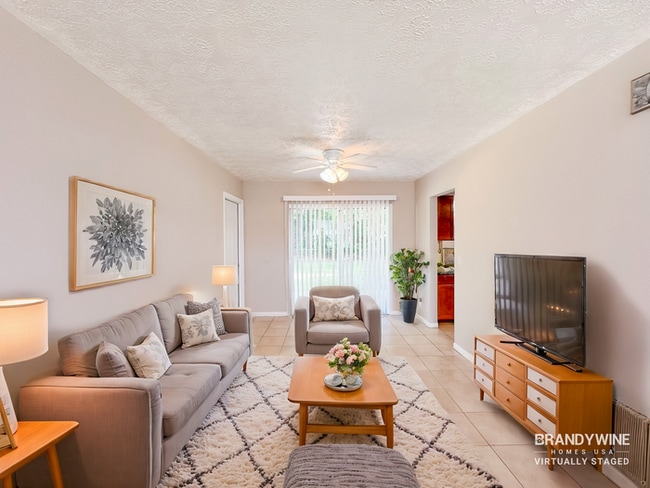 Photo - 807 Turtle Creek Dr N