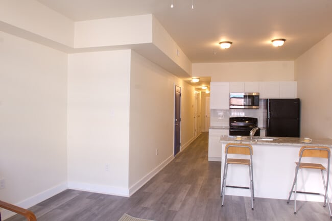 Photo - 6032 Market St Unit 3