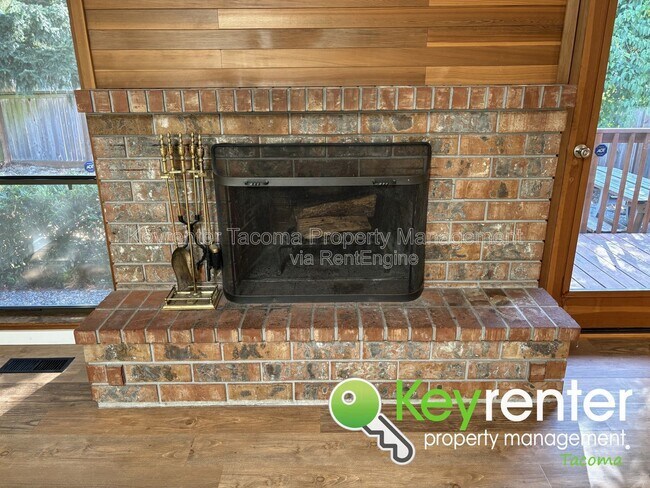 Photo - 2722 Cambridge Dr