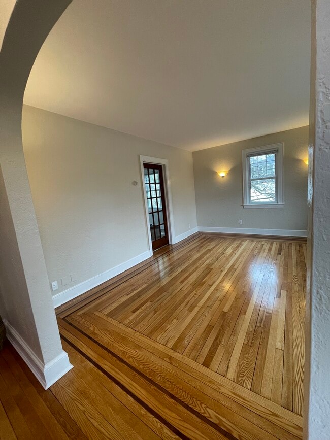 Photo - 464 Central Ave