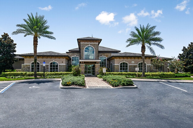 Sanctuary at Eagle Creek apartments — community photo