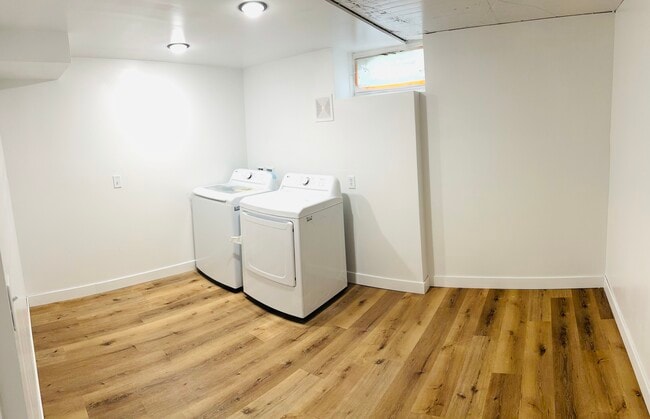 Photo - 1170 Stoughton Ave