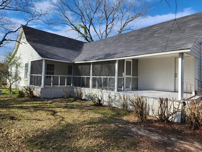 Building Photo - 683 Pummy Rd Rental