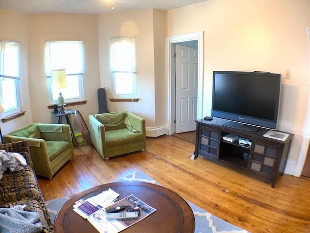 Photo - 830 Parker St