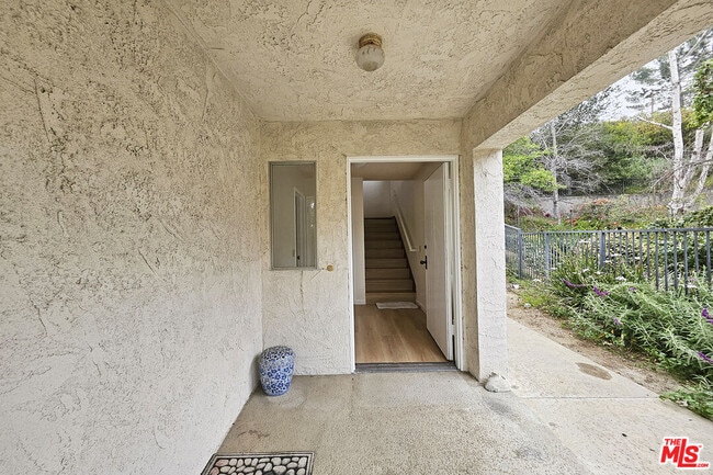 Photo - 2251 Maurice Ave