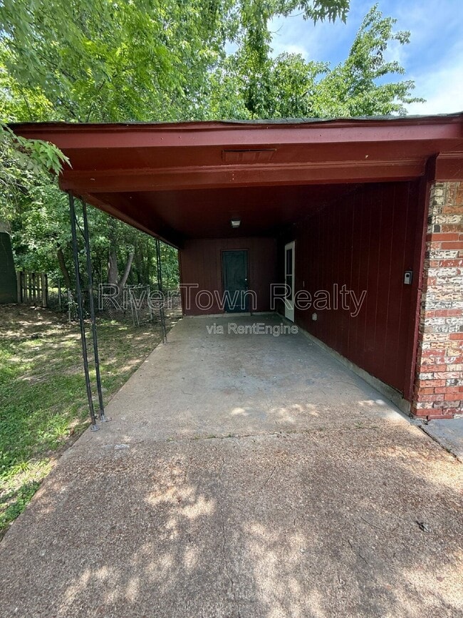 3386 Spring Water Cove