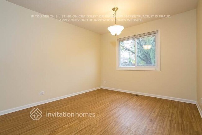 Photo - 5924 Allemong Dr Casa