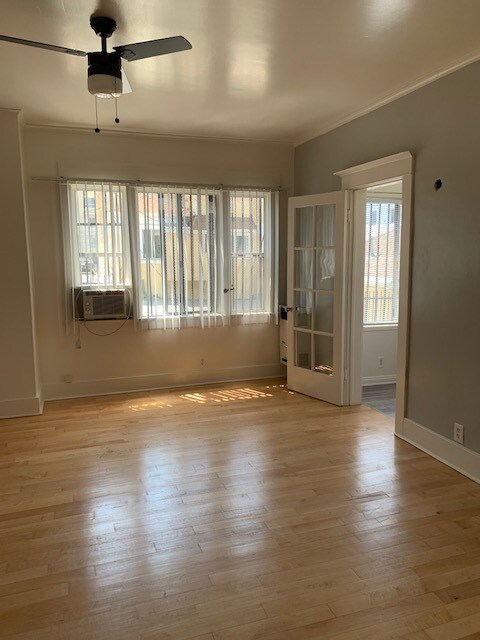 Photo - 836 S Park View St