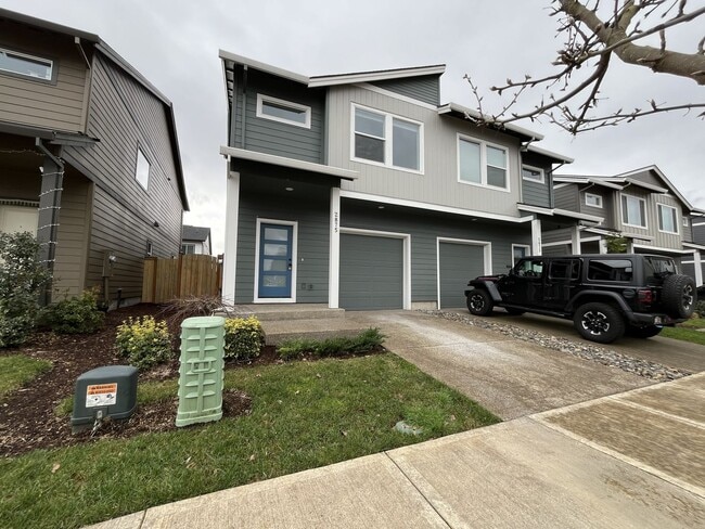 Photo - Modern 2022-Built 3-Bedroom Home with Open Layout, Entertainer’s Kitchen. Near Parks & Playgrounds