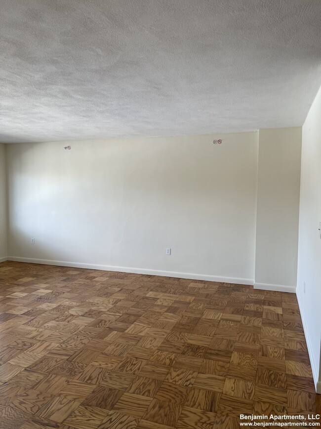 Photo - 71 Monmouth St Unit 1