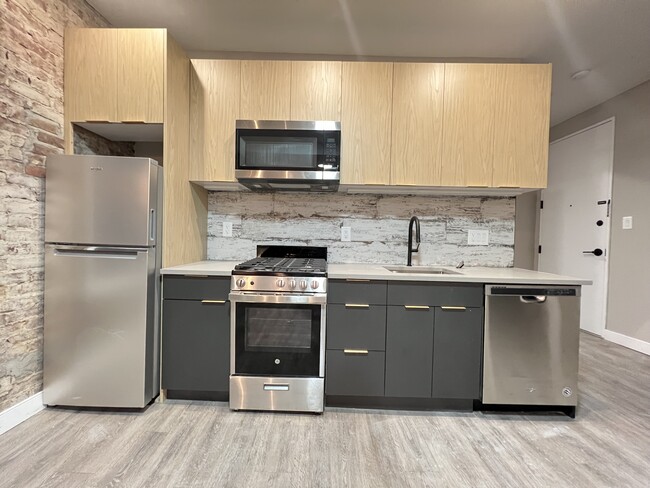 72 Arlington Ave 1R - 72 Arlington Ave Apartments