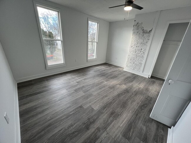 Photo - 426 Park Ave Unit 426 1/2 Park Ave