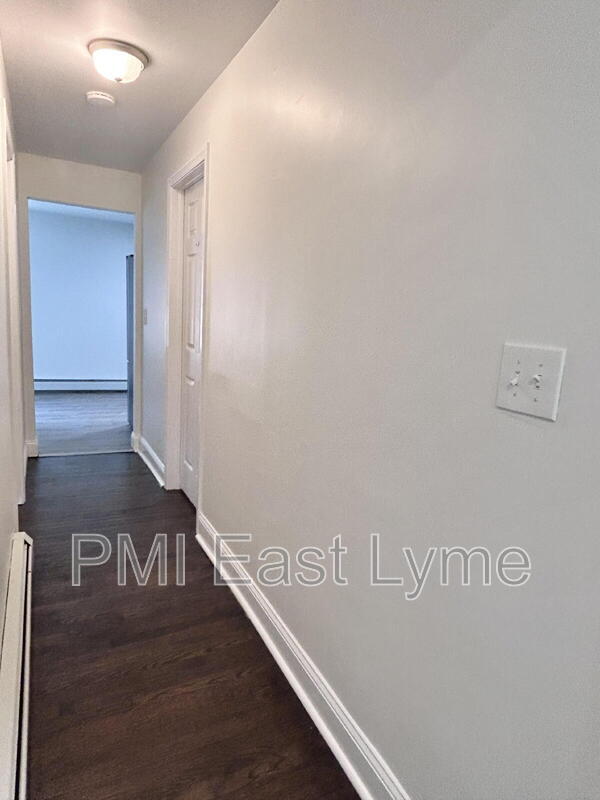 Photo - 54 Roath St Unidad Apt 1