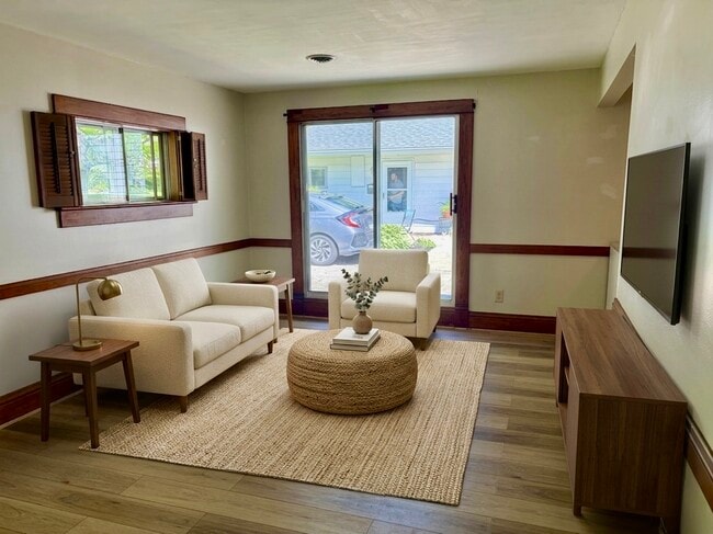 Photo - 1307 Bluff Ave