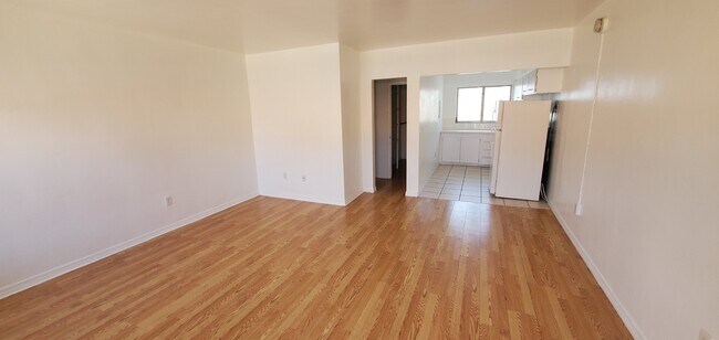 Photo - 28 Majorca Ave