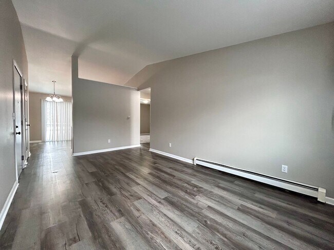 Photo - 3924 Kenowa Ave Unidad #4