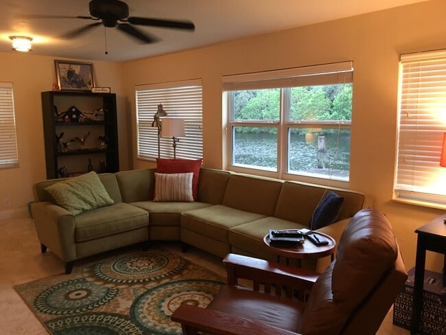 Photo - 1700 NW 36th Ct