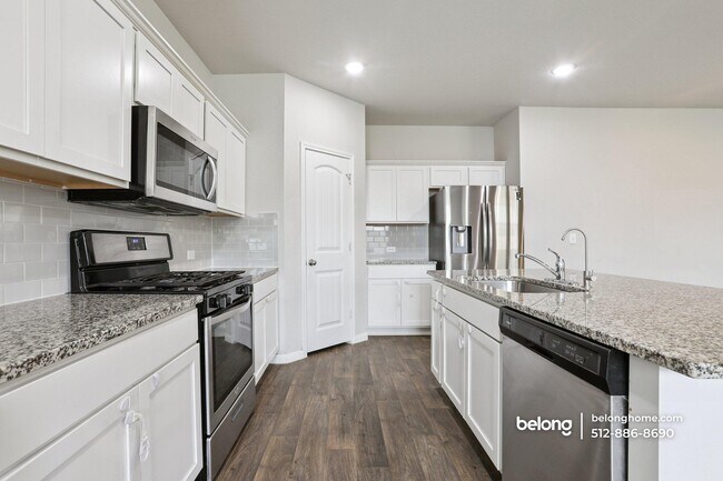 Photo - 2920 Maryanne Ln