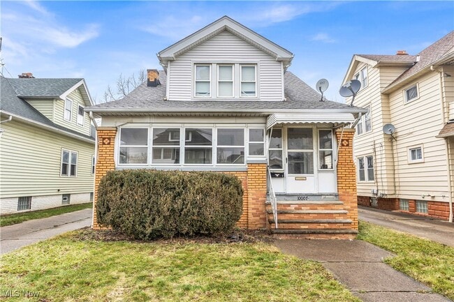 Building Photo - 10007 Parkview Ave Unit 2/UP