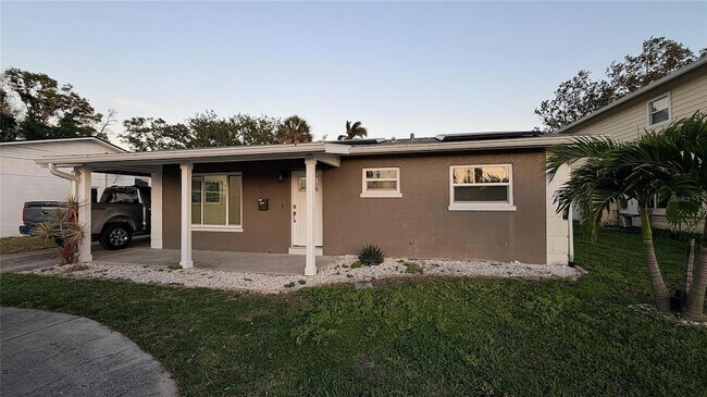 Photo - 3727 Overlook Dr NE