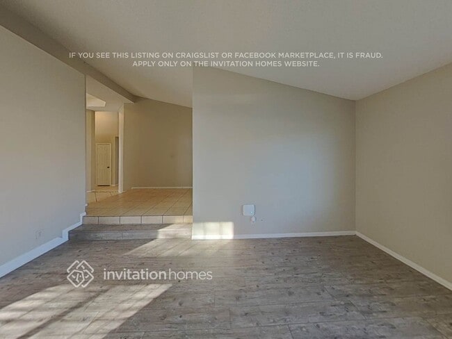 Photo - 111 Gainsway W Dr