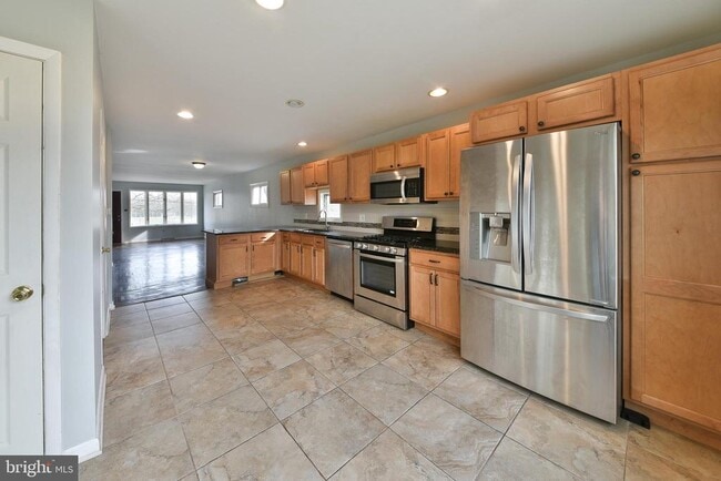 Photo - 2832 Jefferson Ave