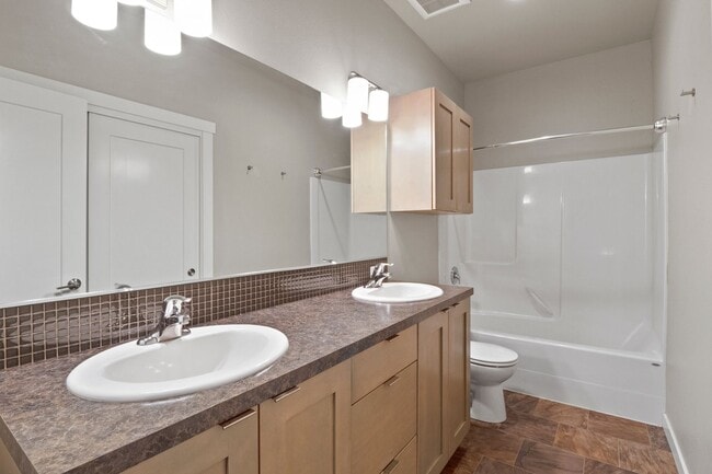 Felts Lane Town Homes