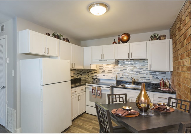 Photo - The Vue at Chapel Hills