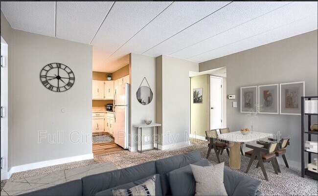 Photo - 1640 N 56th St
