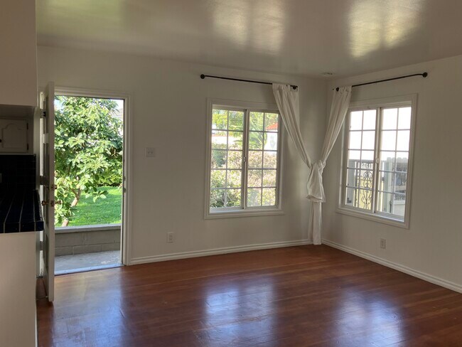 Photo - 2570 S Spaulding Ave